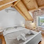 Cozy In With Wifi